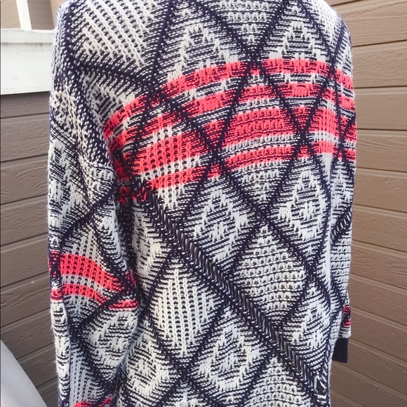 Ezra patterned sweater - Picture 3 of 4